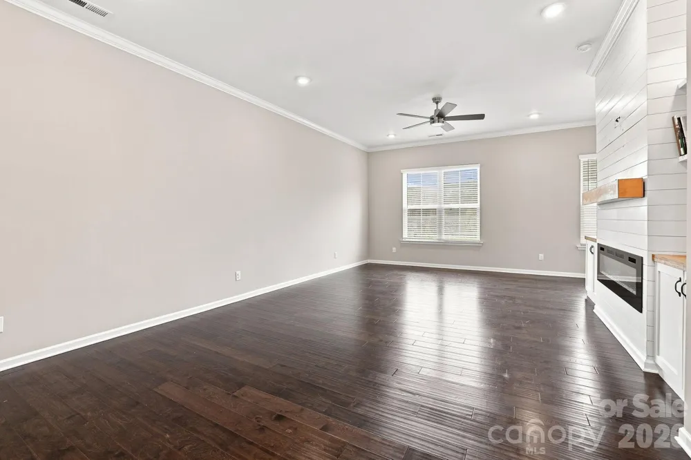 9604 Ainslie Downs Street Charlotte, NC 28273