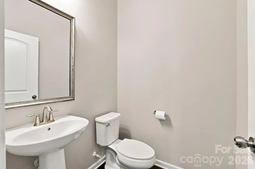 9604 Ainslie Downs Street Charlotte, NC 28273