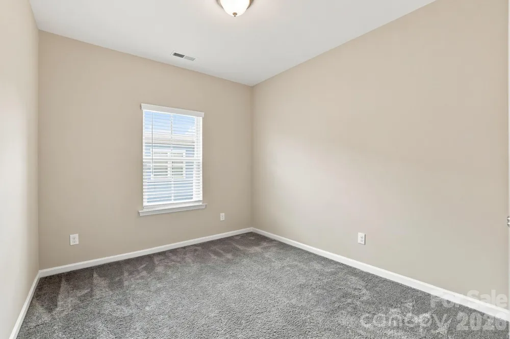 9604 Ainslie Downs Street Charlotte, NC 28273