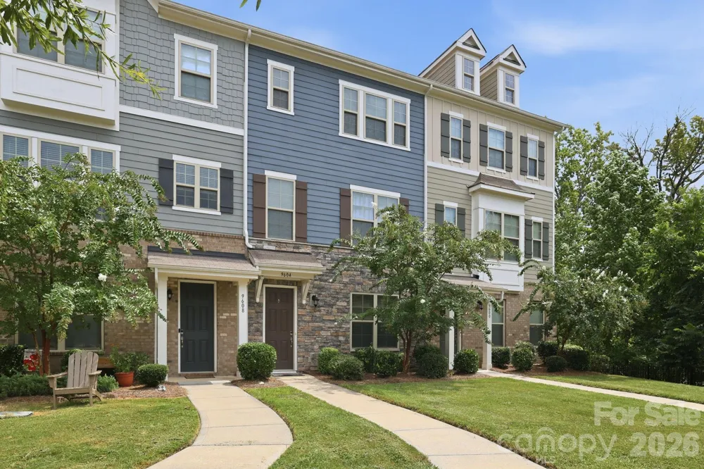 9604 Ainslie Downs Street Charlotte, NC 28273