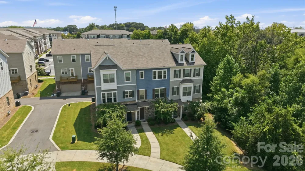 9604 Ainslie Downs Street Charlotte, NC 28273
