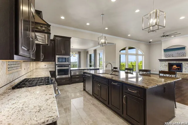 8 BRAEBURN CT Bulverde, TX 78163