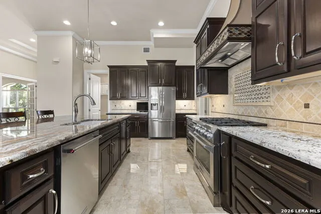 8 BRAEBURN CT Bulverde, TX 78163