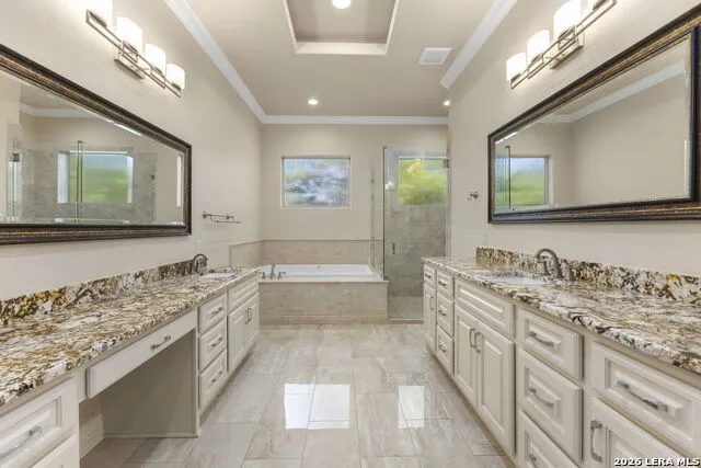 8 BRAEBURN CT Bulverde, TX 78163