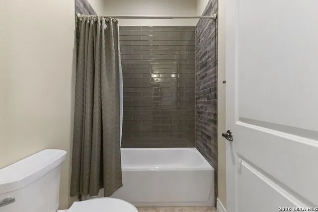 8 BRAEBURN CT Bulverde, TX 78163