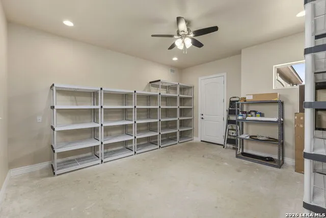 8 BRAEBURN CT Bulverde, TX 78163