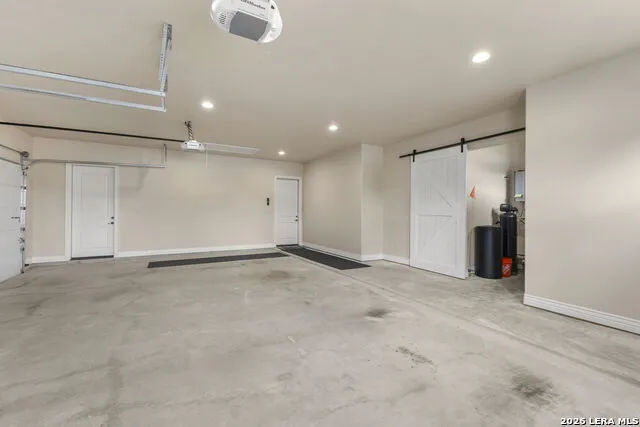 8 BRAEBURN CT Bulverde, TX 78163