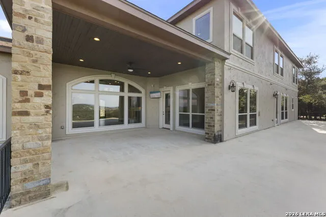8 BRAEBURN CT Bulverde, TX 78163