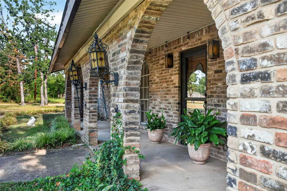 207 Ranch Road Krugerville, TX 76227