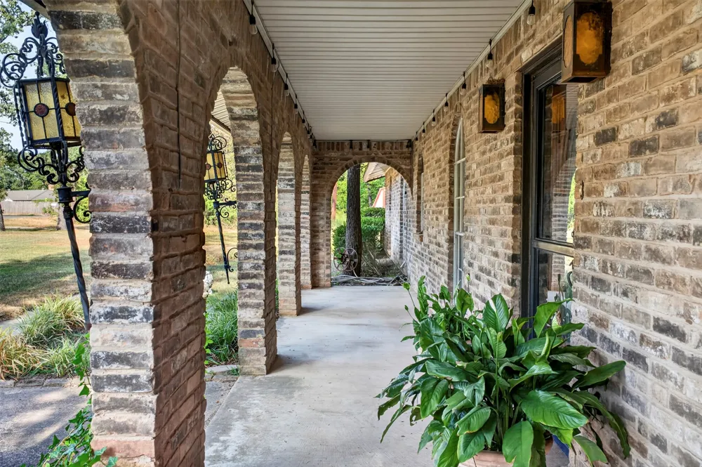 207 Ranch Road Krugerville, TX 76227