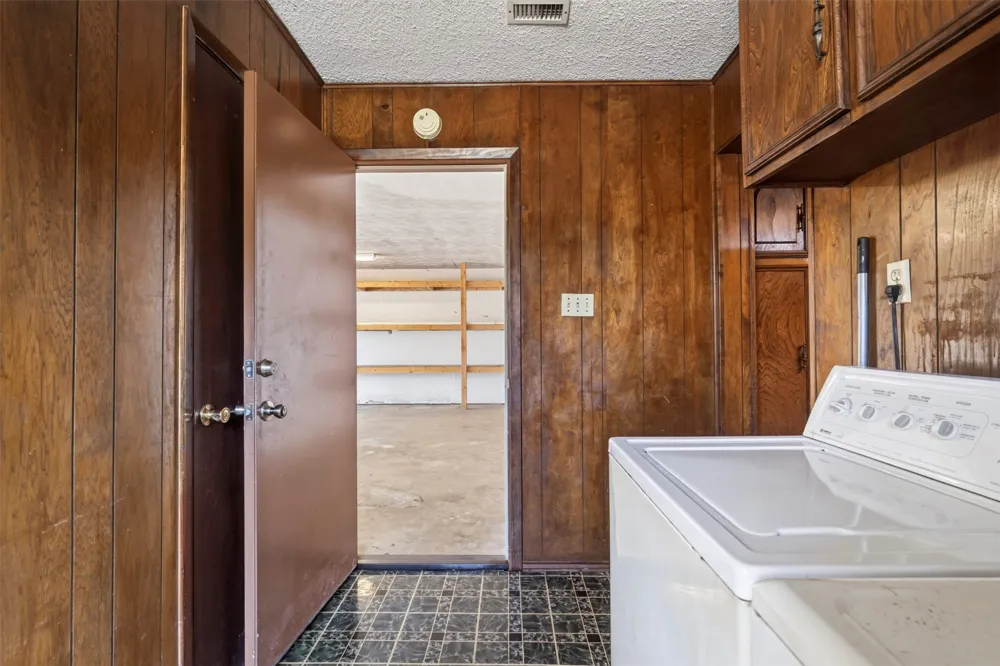 207 Ranch Road Krugerville, TX 76227
