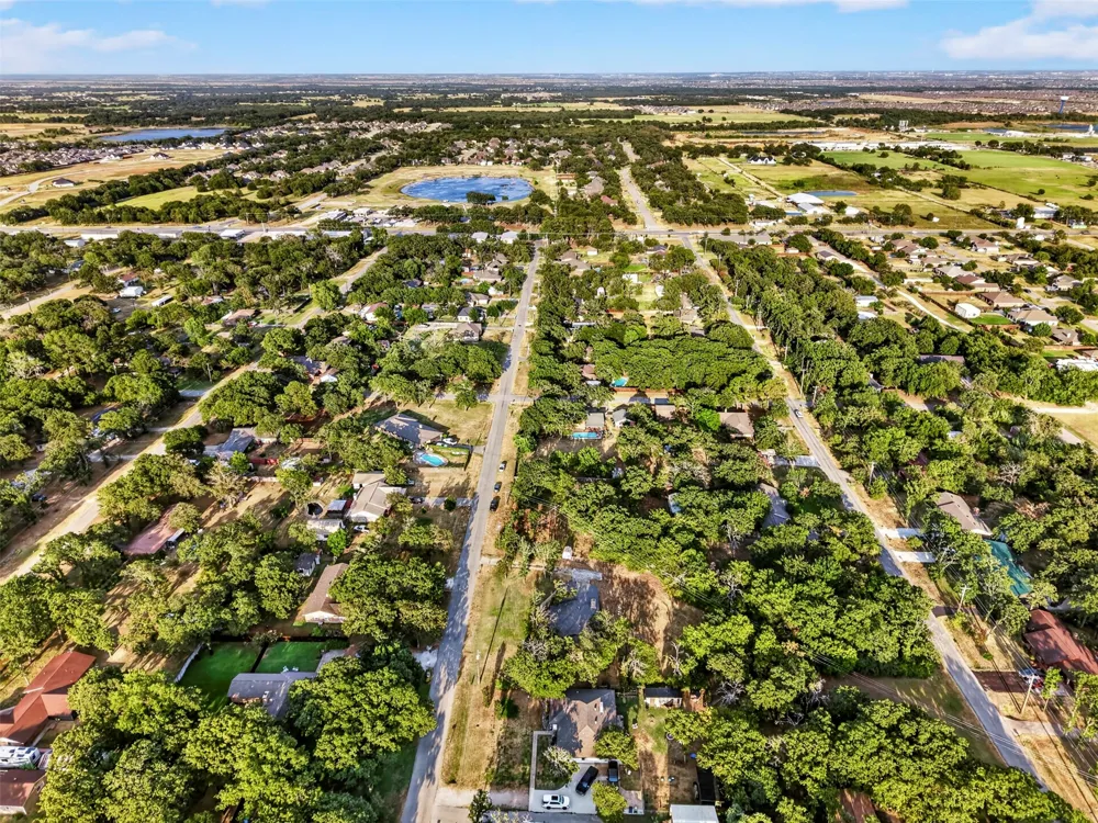 207 Ranch Road Krugerville, TX 76227