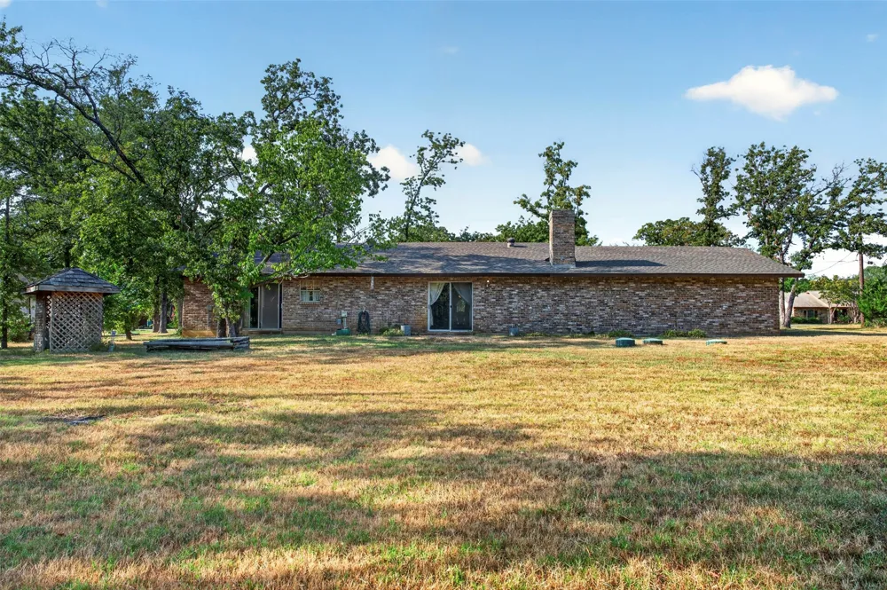 207 Ranch Road Krugerville, TX 76227