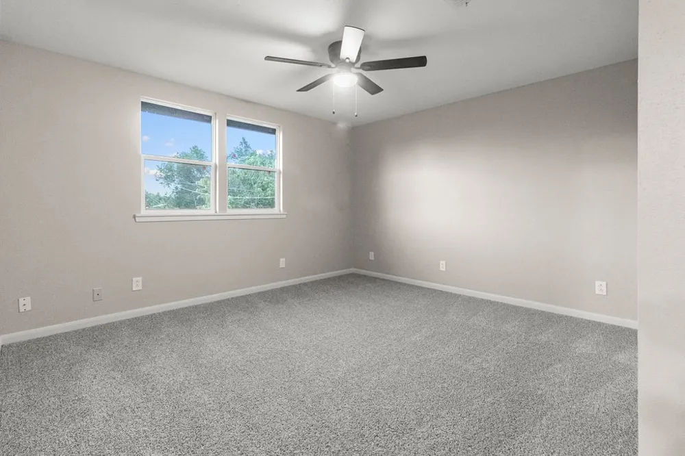 8615 Ronnie Street White Settlement, TX 76108