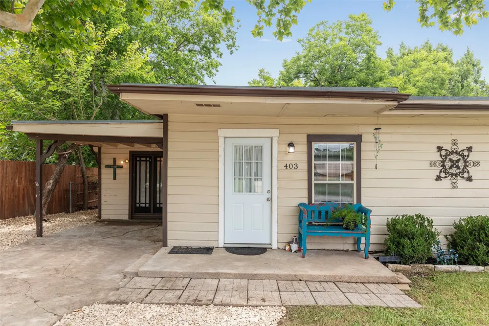 403 Walnut Street Grandview, TX 76050