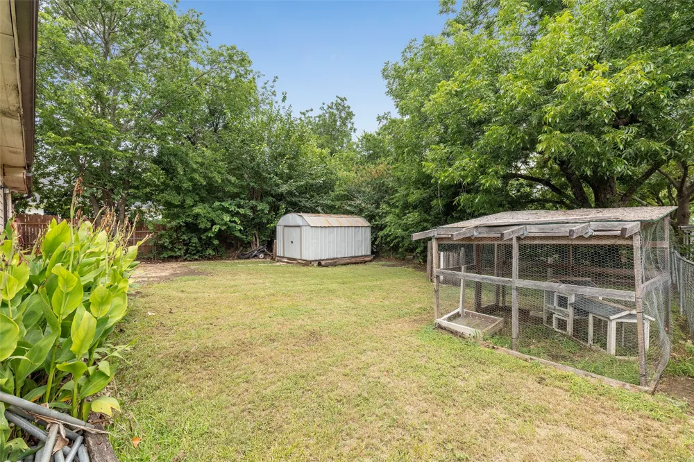403 Walnut Street Grandview, TX 76050