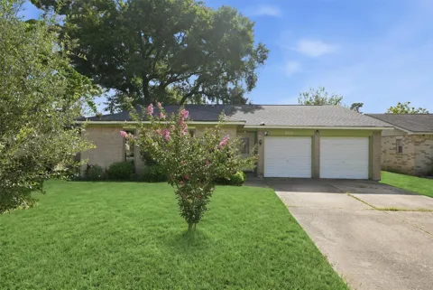 8614 Sherrywood Drive