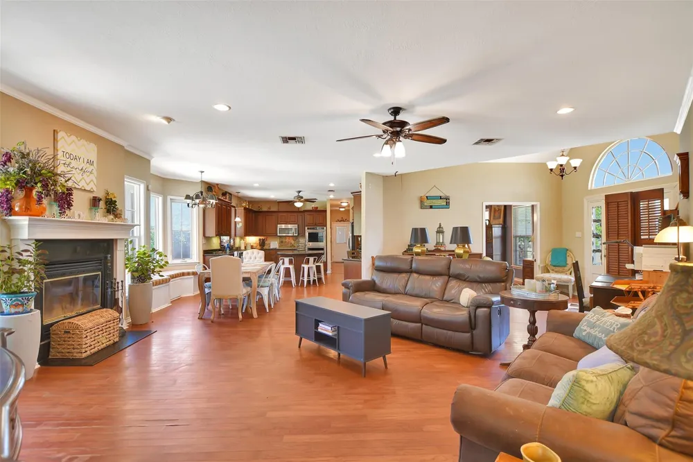 9596 Wallace Road Midway, TX 75852