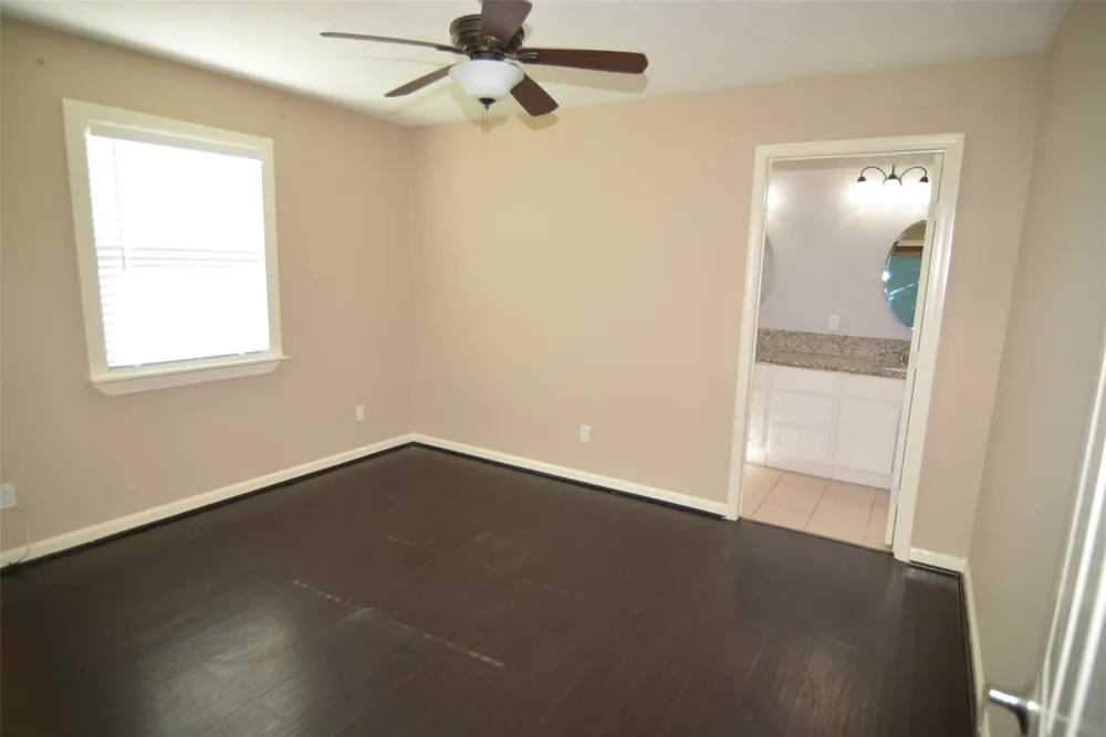 3111 2nd Street Brookshire, TX 77423