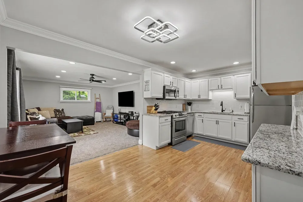 3308 Grafton Street Lake Orion, MI 48359
