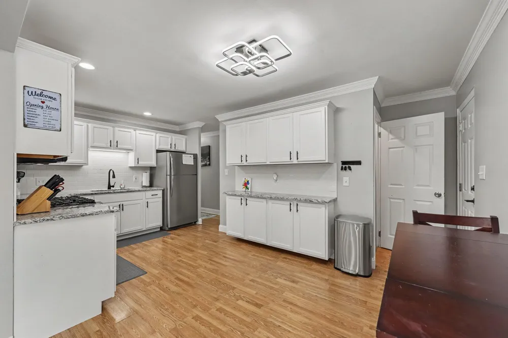 3308 Grafton Street Lake Orion, MI 48359
