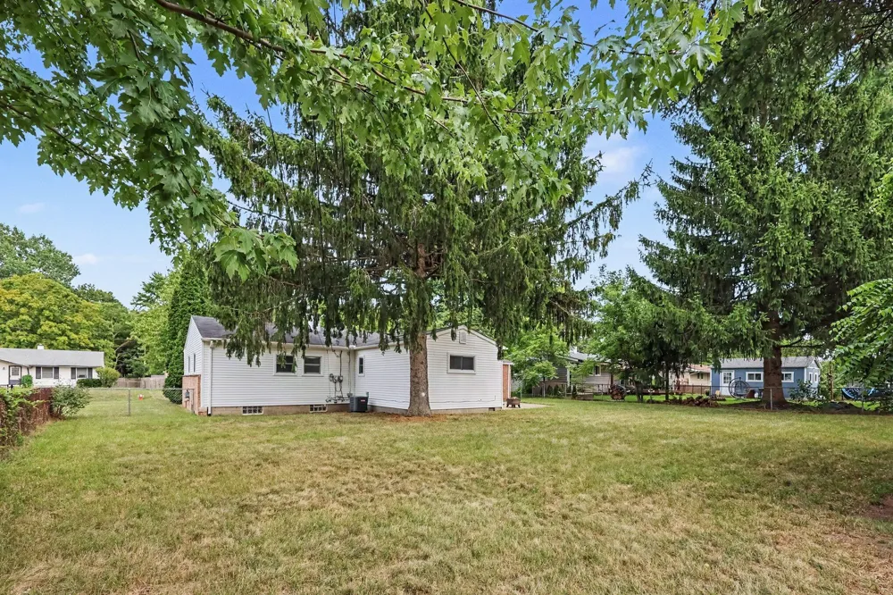 3308 Grafton Street Lake Orion, MI 48359