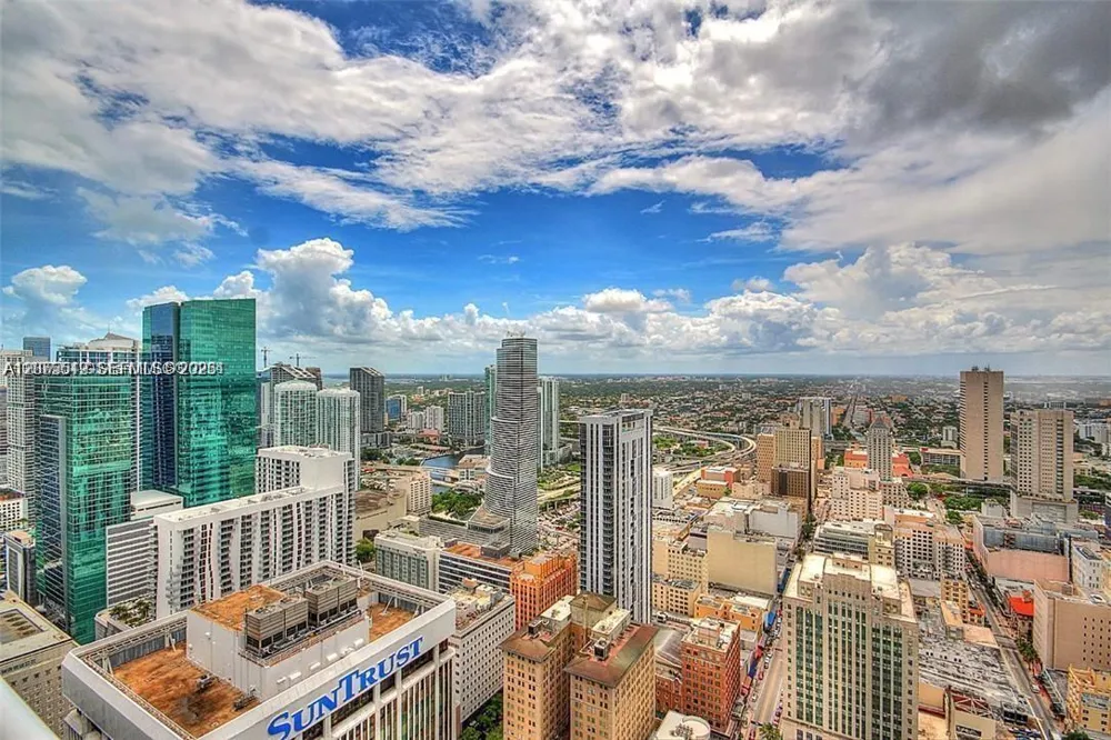 50 Biscayne Blvd #5309 Miami, FL 33132