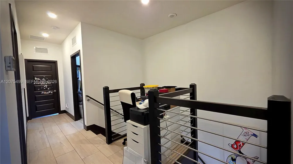 16017 NW 91st Ct Miami Lakes, FL 33018