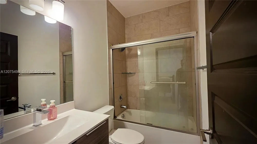 16017 NW 91st Ct Miami Lakes, FL 33018