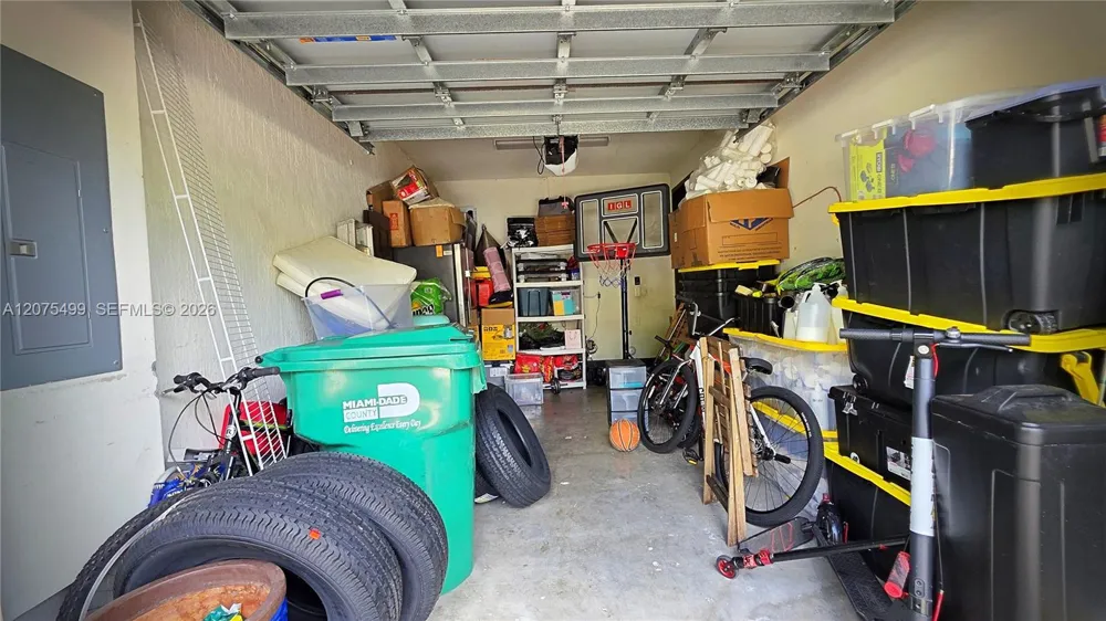 16017 NW 91st Ct Miami Lakes, FL 33018