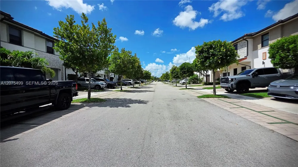 16017 NW 91st Ct Miami Lakes, FL 33018