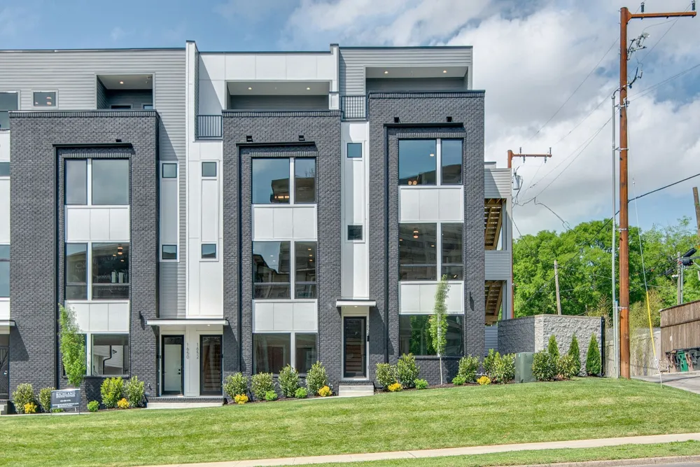 1654 19th Ave S #15 Nashville, TN 37212