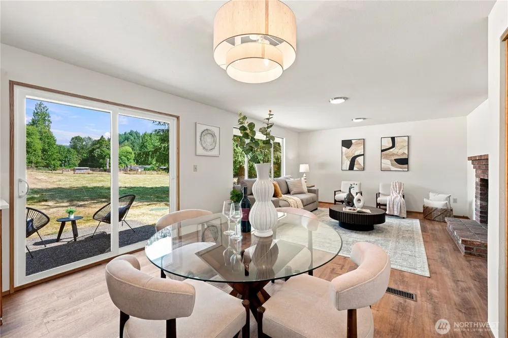 13714 217th Avenue SE Issaquah, WA 98027