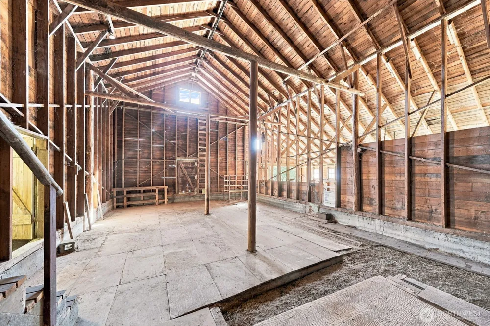 13714 217th Avenue SE Issaquah, WA 98027