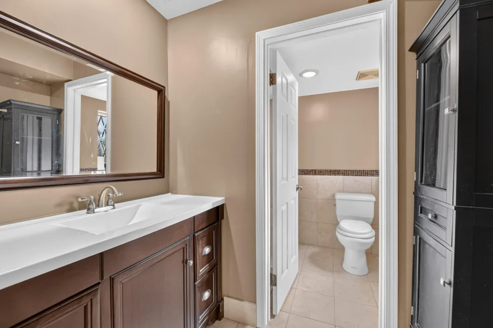 3309 Sunset Drive Flint City, MI 48503