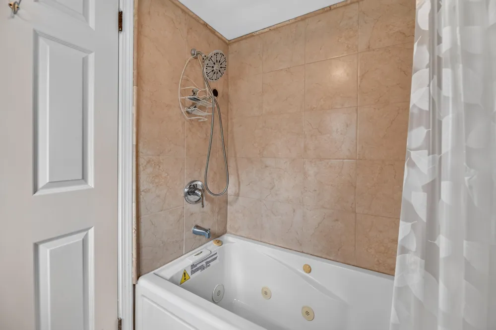 3309 Sunset Drive Flint City, MI 48503