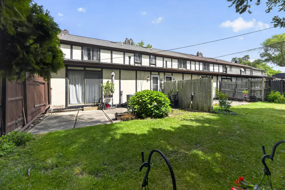 3309 Sunset Drive Flint City, MI 48503