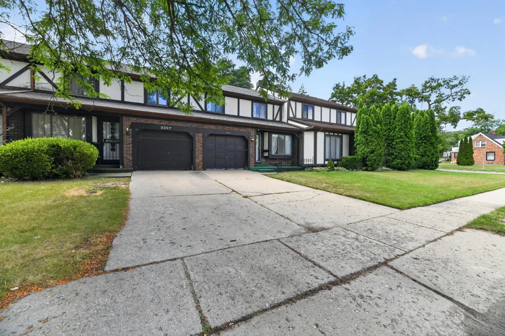 3309 Sunset Drive Flint City, MI 48503