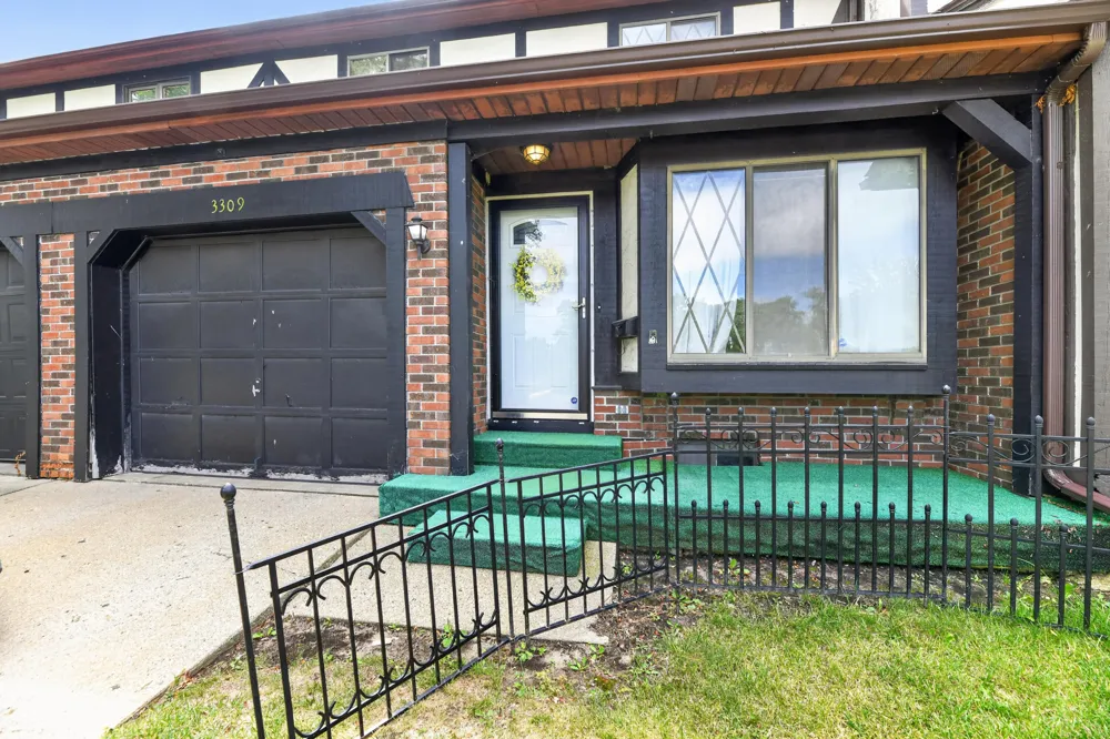 3309 Sunset Drive Flint City, MI 48503