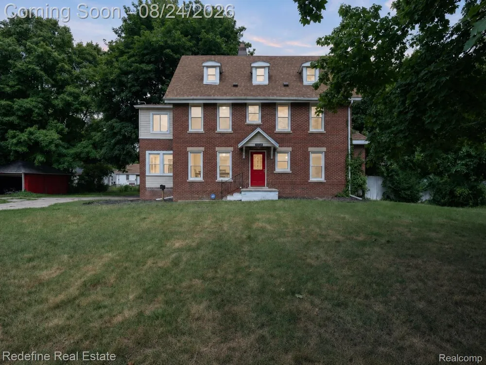 22608 Frisbee Street Detroit City, MI 48219