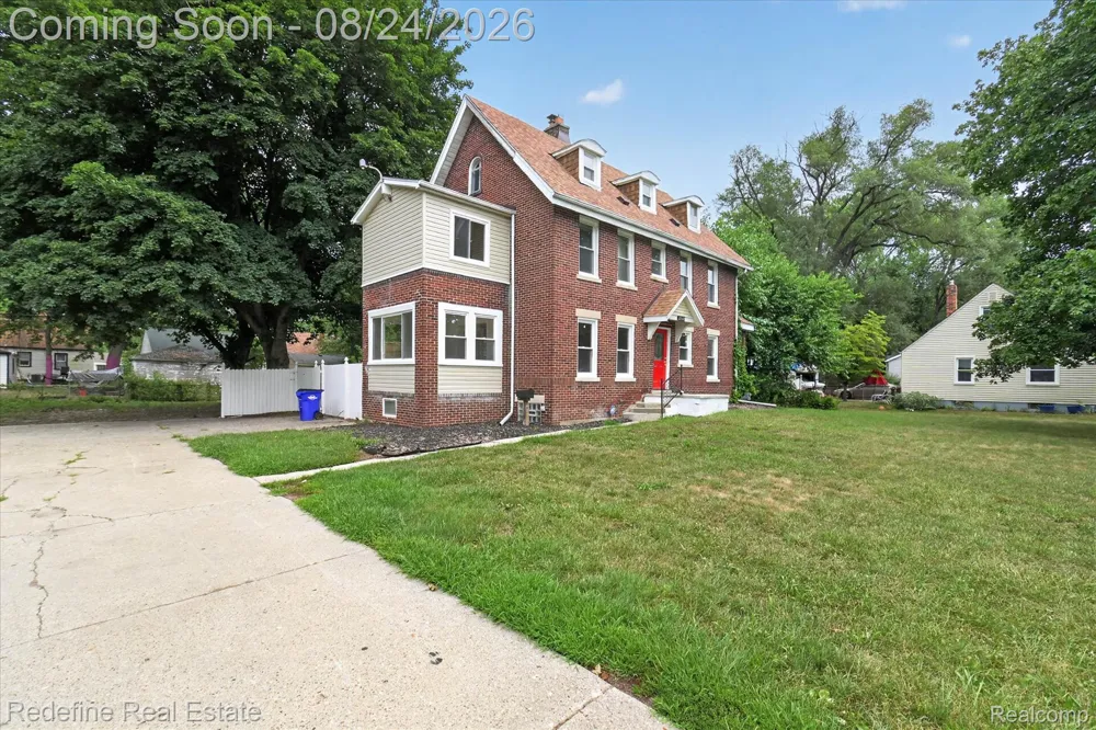 22608 Frisbee Street Detroit City, MI 48219