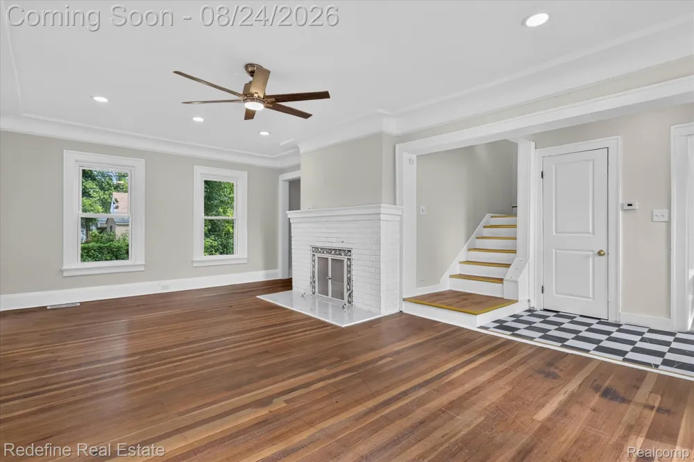 22608 Frisbee Street Detroit City, MI 48219