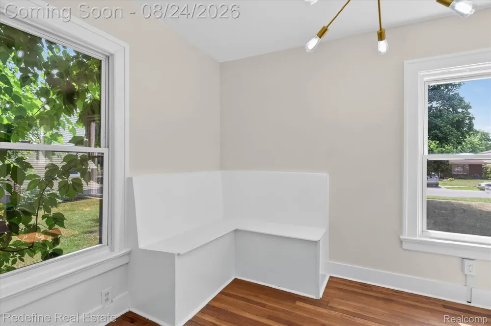 22608 Frisbee Street Detroit City, MI 48219