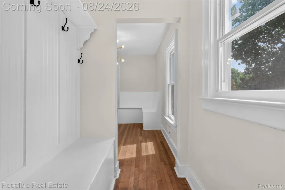 22608 Frisbee Street Detroit City, MI 48219