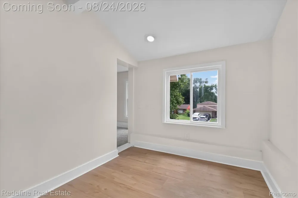 22608 Frisbee Street Detroit City, MI 48219