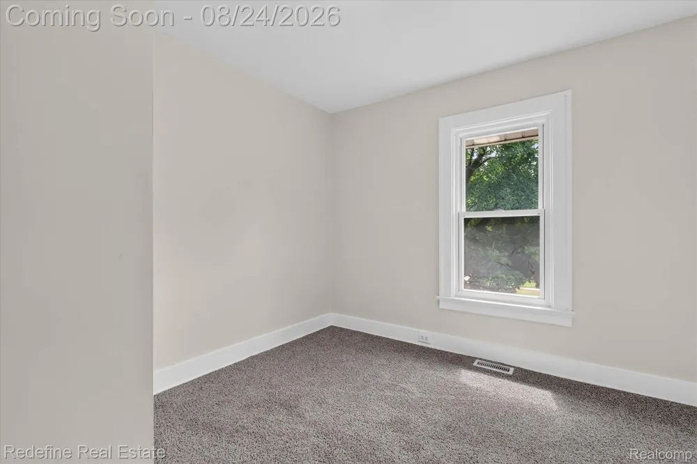 22608 Frisbee Street Detroit City, MI 48219