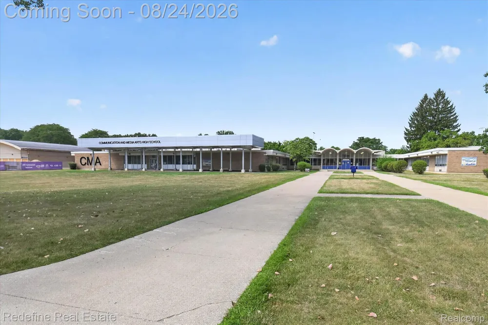 22608 Frisbee Street Detroit City, MI 48219