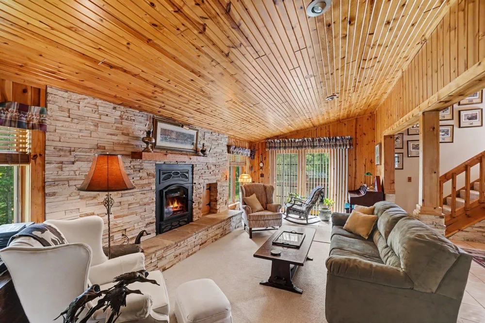 11023 S Roby Lake Drive Lake Township, MI 49304