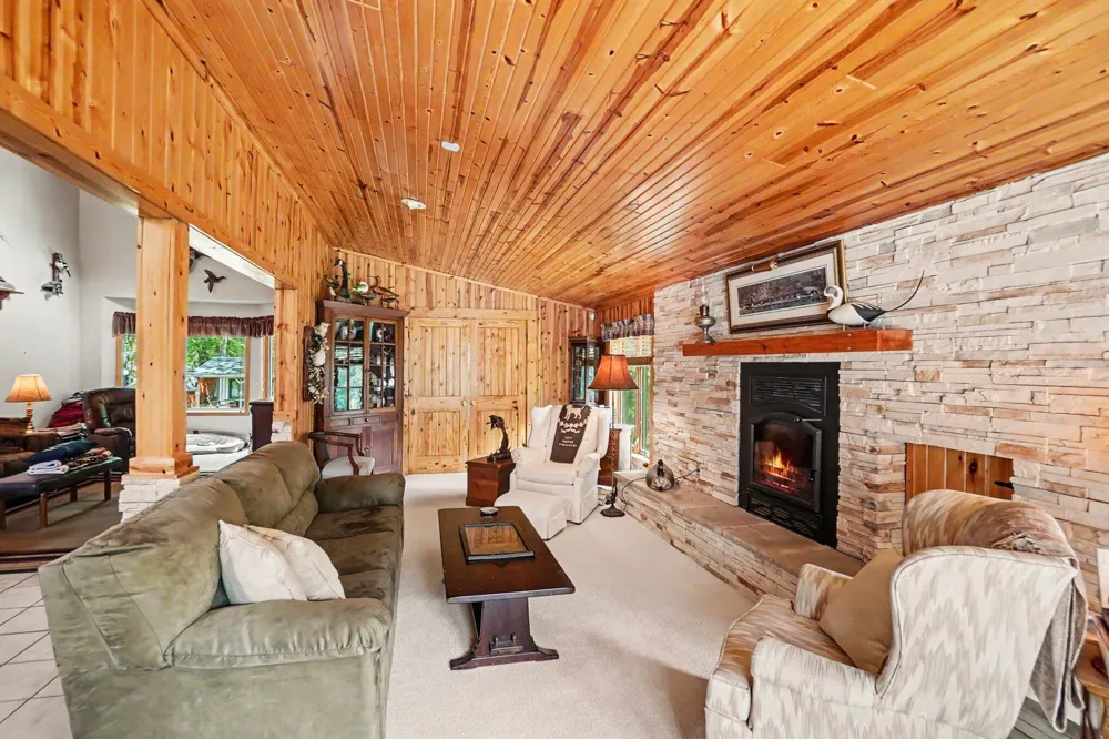 11023 S Roby Lake Drive Lake Township, MI 49304