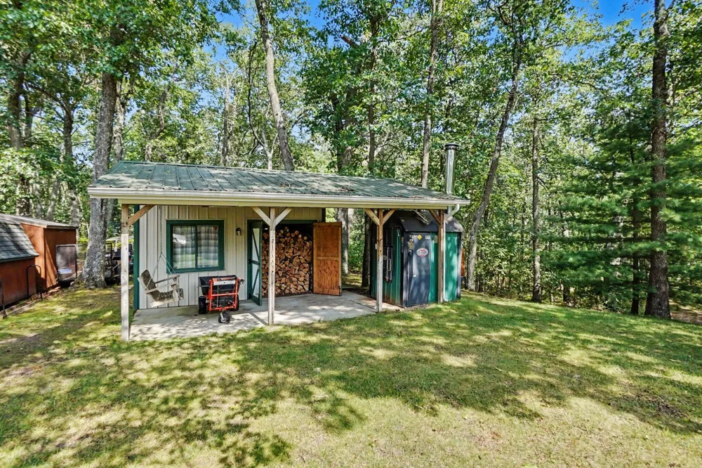 11023 S Roby Lake Drive Lake Township, MI 49304